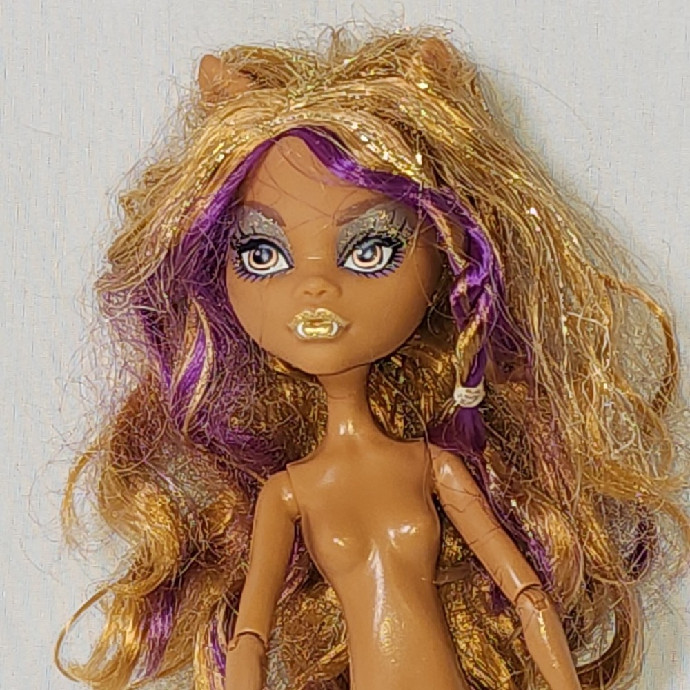 Monster High 13 Wishes Clawdeen Wolf Doll 2008 Nude Purple Hands With Shoes 1600